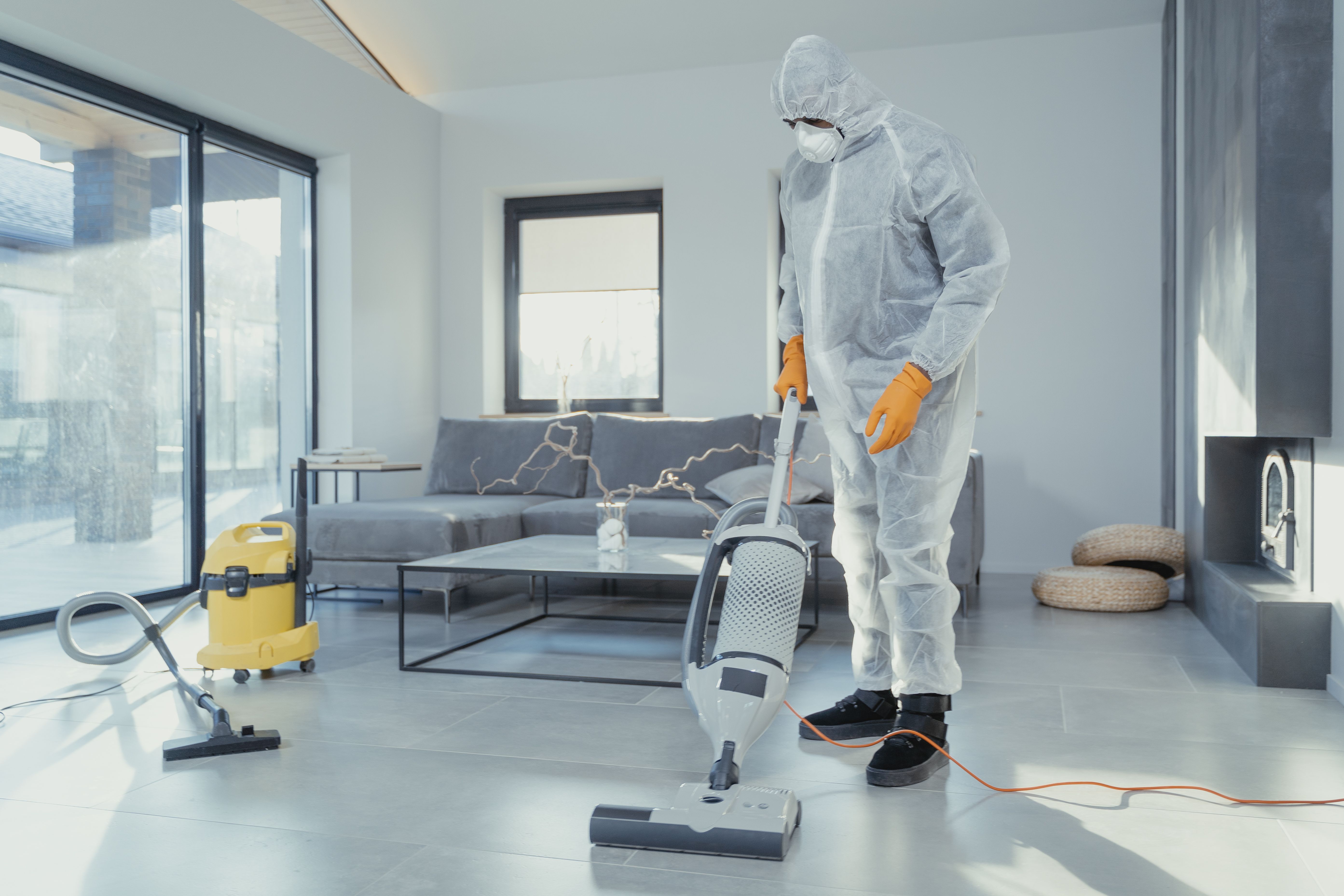 Sanitização com Proteção Completa e Filtragem HEPA